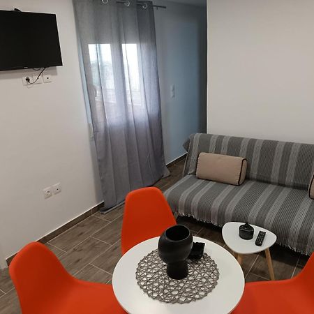 Oli'S Sea House Βίλα Σαλαμίνα Εξωτερικό φωτογραφία